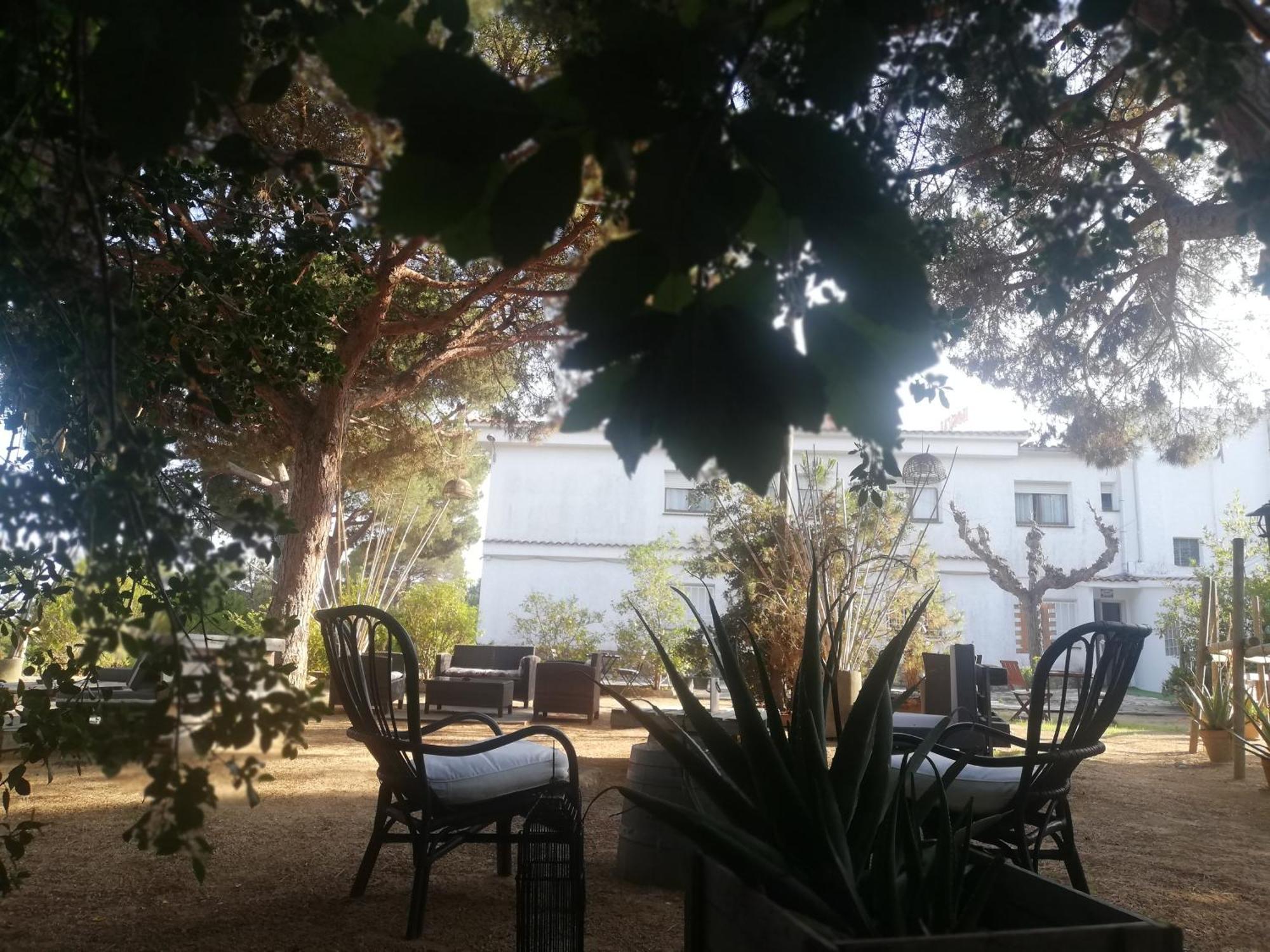 Hostal Los Pinares Lloret de Mar Exterior foto