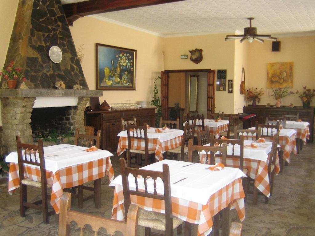 Hostal Los Pinares Lloret de Mar Exterior foto