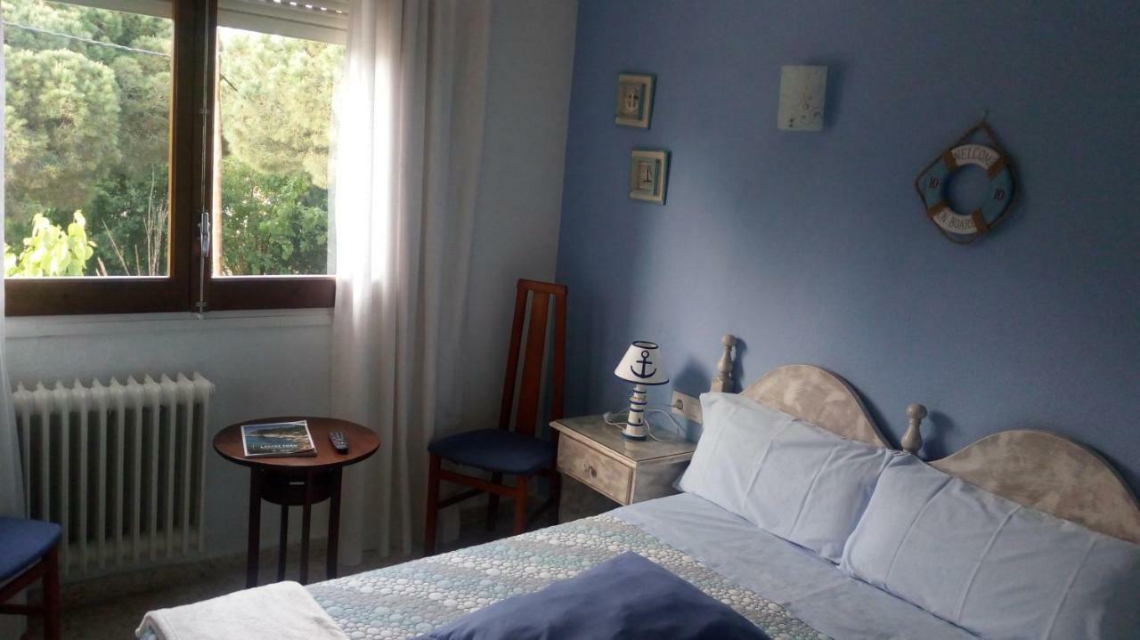 Hostal Los Pinares Lloret de Mar Exterior foto